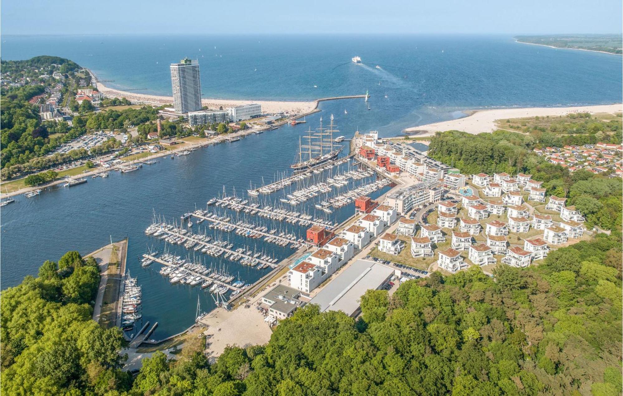 Nice Apartment In Luebeck Travemuende With Kitchen 外观 照片